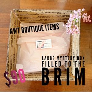 💫 LARGE MYSTERY BOX FILLED TO THE BRIM BOUTIQUE